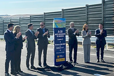 Óscar Puente pone en servicio el Arco Noroeste con una inversión histórica de 264 millones en Murcia.