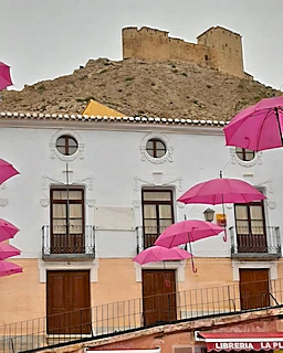 La Casa de Correos es ya de Mula: el Ayuntamiento firma la compra del edificio histórico de la Plaza del Ayuntamiento.