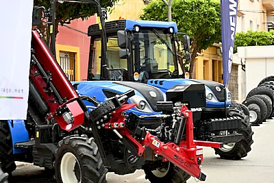 Mula reivindica su alma agrícola en la III Feria de MulaFlor con la participación de más de quince empresas locales.