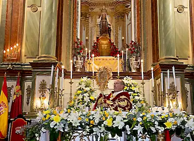 La Vera Cruz de Caravaca recorre Mula en una jornada histórica de fe y devoción